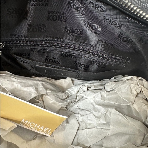 New Michael Kors Tina Saffiano Leather Small Satchel Messenger Bag Black - Picture 11 of 12